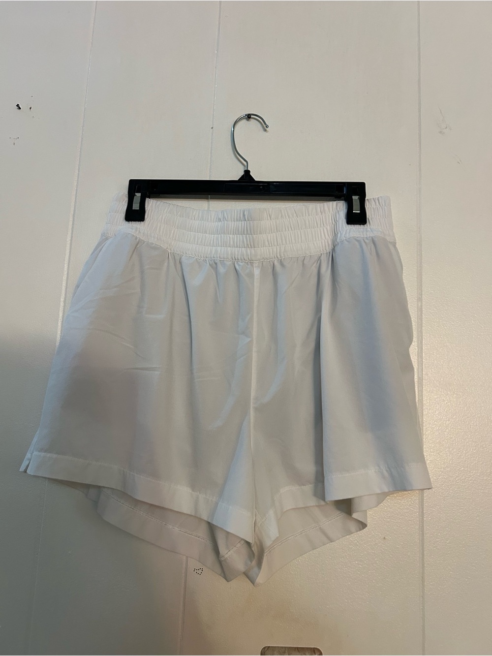 Athleta White Elastic-Waist Athletic Shorts